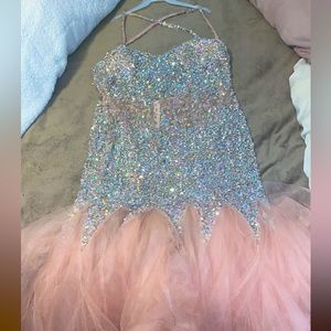Beautiful peach prom dress size 20